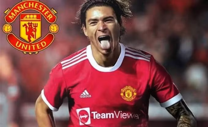 Những thương vụ “bom tấn” của Man Utd bằng photoshop