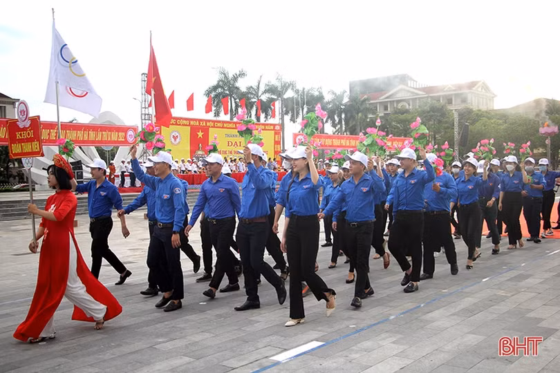 Những hình ảnh ấn tượng tại lễ khai mạc Đại hội TDTT thành phố Hà Tĩnh lần thứ IX năm 2022