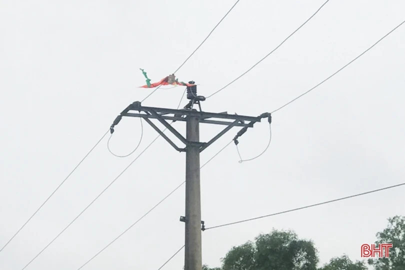 Thả diều gần đường dây điện – thú vui tiềm ẩn nguy cơ tai nạn