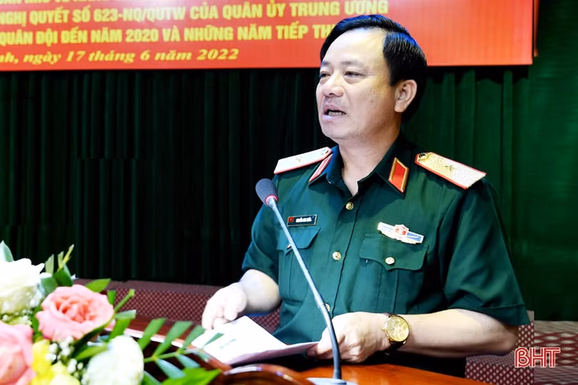 Khen thưởng 37 tập thể, cá nhân tiêu biểu trong thực hiện nghị quyết của Quân ủy Trung ương