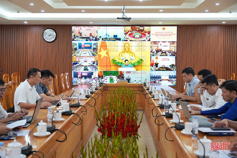 ប្រតិភូតាមដានកិច្ចប្រជុំ។ bqbht_br_ok3.jpg