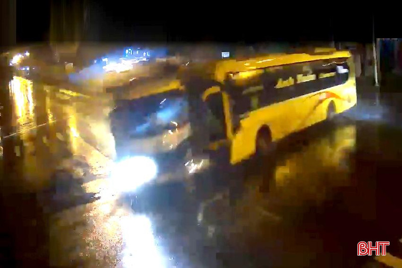 DT 222222Untitled.jpg