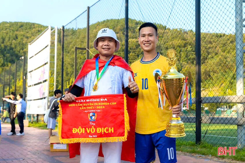 Hết hợp đồng, anh Trần Văn Dũng (đội mũ) tiếp tục lựa chọn thị trường Hàn Quốc theo chương trình EPS để sang làm việc. Ảnh nhân vật cung cấp bqbht_br_dt-22d6ac385.jpg