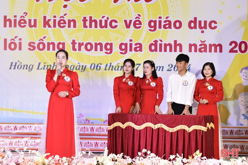 Tuyên truyền viên phường Bắc Hồng tham gia hội thi “Tìm hiểu kiến thức về giáo dục đạo đức, lối sống trong gia đình” năm 2024. bqbht_br_dt-dsc1068.jpg