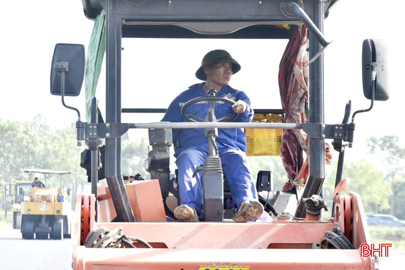 Đường vành đai TX Hồng Lĩnh (3).jpg