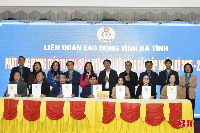 Các đơn vị ký kết phong trào thi đua lập thành tích chào mừng đại hội Đảng các cấp, nhiệm kỳ 2025-2030; Đại hội Thi đua yêu nước trong cán bộ viên chức lao động. bqbht_br_dt-dsc5345.jpg