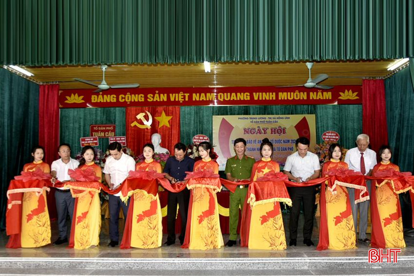 Dịp này, UBND phường Trung Lương tổ chức khánh thành Nhà văn hóa TDP Tuần Cầu. DT_DSC2309.jpg