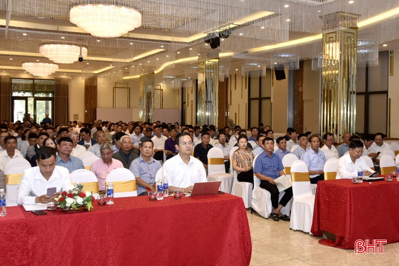 Đại biểu dự hội nghị. dt-dsc3626-8732.jpg