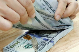 Tỷ giá USD hôm nay 6/8/2025: Tỷ giá trung tâm giảm sâu