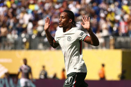 Chelsea vào chung kết FIFA Club World Cup nhờ tân binh
