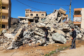 Nguy cơ lửa xung đột cháy lan