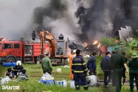 Cập nhật vụ cháy dữ dội gần Bệnh viện K Tân Triều: 1 nạn nhân tử vong