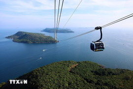 Việt Nam có tuyến cáp treo ngắm cảnh ngoạn mục nhất ở khu vực châu Á