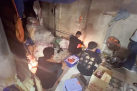 Đường dây làm giả nước giặt 'hàng ngoại' bị bắt
