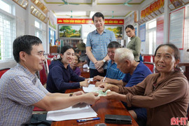 "Gác lễ" phục vụ người dân dịp 2/9