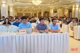 Tập huấn phổ biến Luật Quảng cáo và quy hoạch quảng cáo ngoài trời
