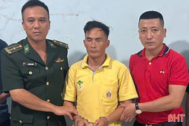 Bắt đối tượng truy nã khi nhập cảnh qua Cửa khẩu Cầu Treo