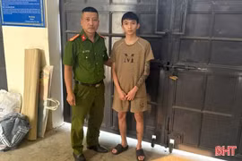 Vận động thành công đối tượng truy nã ra đầu thú