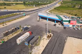 Toàn bộ trạm dừng nghỉ trên cao tốc Bắc - Nam hoàn thành dịch vụ công thiết yếu trước 15/8
