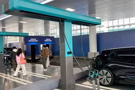 Chi phí thay pin sạc siêu nhanh của BYD hết bao nhiêu?