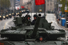 Phản ứng cứng rắn của Nga khi Ukraine dọa tấn công Moscow ngày 9/5