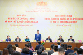 Kỳ họp thứ 9, Quốc hội khóa XV xem xét sửa đổi Hiến pháp và sáp nhập tỉnh