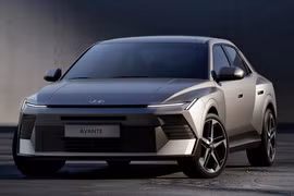 Hyundai Elantra thế hệ mới lộ diện