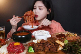 Mukbang hết thời