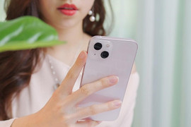 Nên mua điện thoại cũ không? iPhone 13 cũ nên mua không?