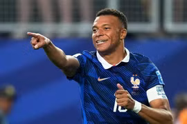 Mbappe lập cú đúp, Pháp thắng đậm trong trận đấu kéo dài với Iraq