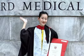 Cô gái Việt tốt nghiệp Harvard với điểm tuyệt đối