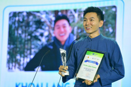 Khoai Lang Thang đoạt giải 'Nhà sáng tạo nội dung của năm'