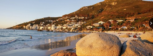 Nam Phi có một lịch sử rất khác biệt với các quốc gia khác ở Châu Phi, kết quả một phần do quá trình nhập cư sớm từ Châu Âu. Nam Phi có một lịch sử rất khác biệt với các quốc gia khác ở Châu Phi, kết quả một phần do quá trình nhập cư sớm từ Châu Âu.