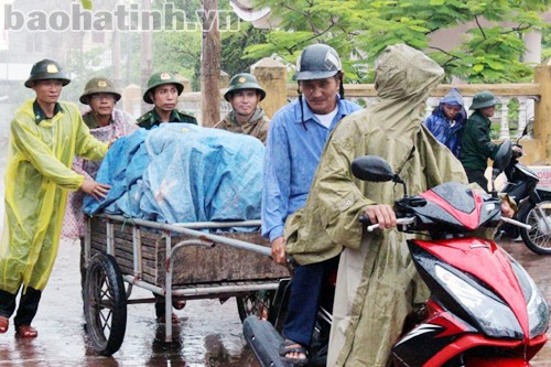 BĐBP tham gia diễn tập phòng, chống lụt bão và tìm kiếm cứu nạn ở Cẩm Xuyên