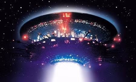 Cũng nằm trong top 5 còn có “Close Encounters of the Third Kind” (Kiểu tiếp xúc thứ 3 - 1977).