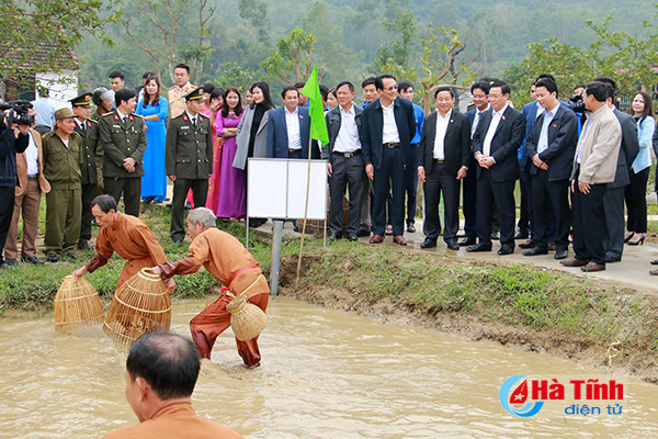 pho thu tuong an tuong voi mo hinh du lich trai nghiem ntm tai nghi xuan