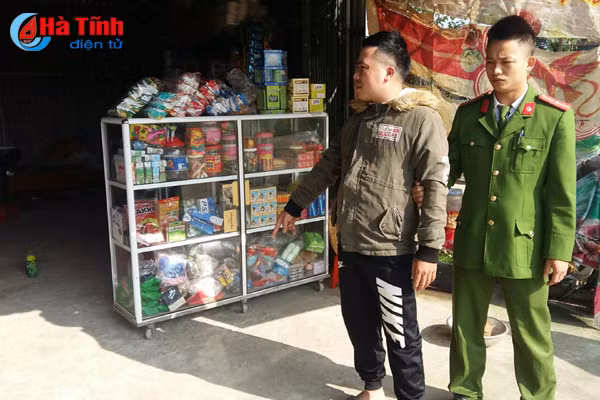 vo hoi duong cuop dien thoai ban lay tien tieu