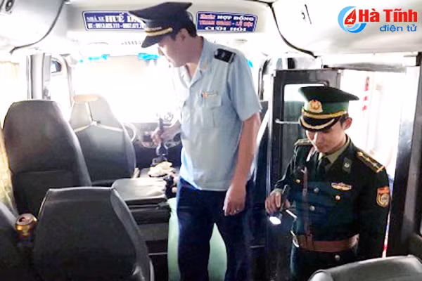 bien phong cau treo chan dung toi pham tu cua khau