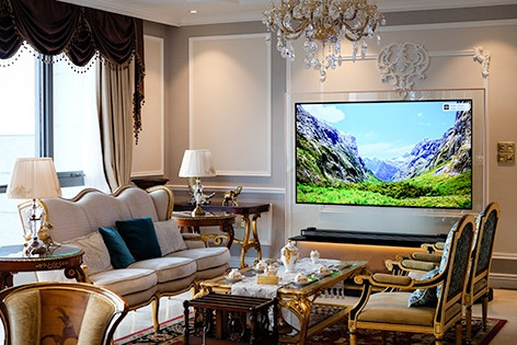 OLED W7 phù hợp với đại gia hay người mê công nghệ chịu chi, chứ không phải số đông người dùng TV ở Việt Nam. oled w7 tv 4k dan tuong mong nhu kinh