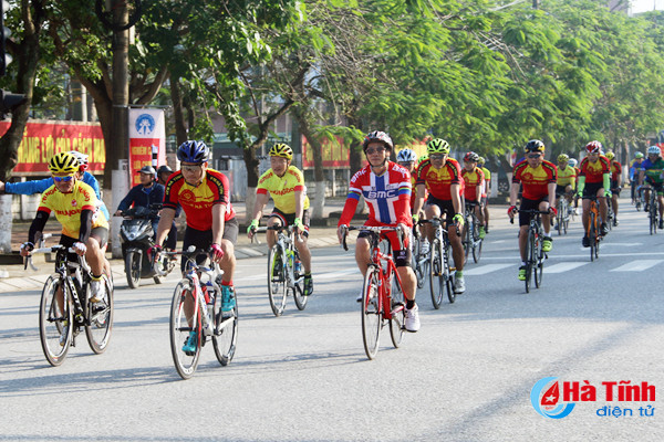 26 cua ro tranh tai giai dua xe dap thanh sen mo rong lan thu ii