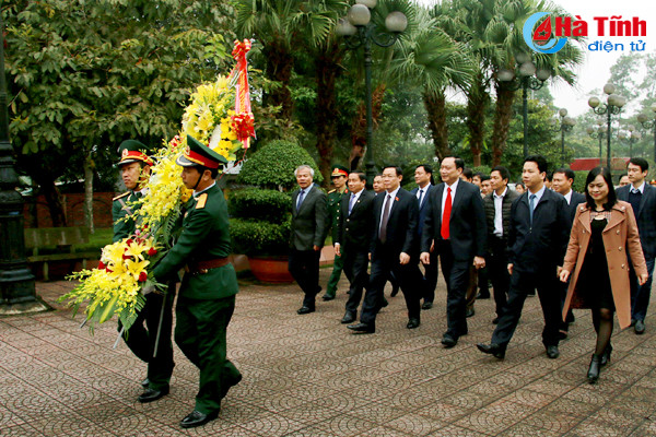 pho thu tuong vuong dinh hue dang huong tai khu mo tong bi thu tran phu