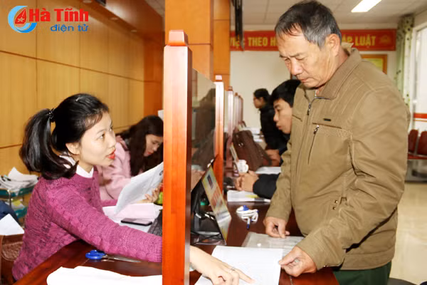 cong chuc ha tinh khong duoc gay nhung nhieu phien ha truc loi