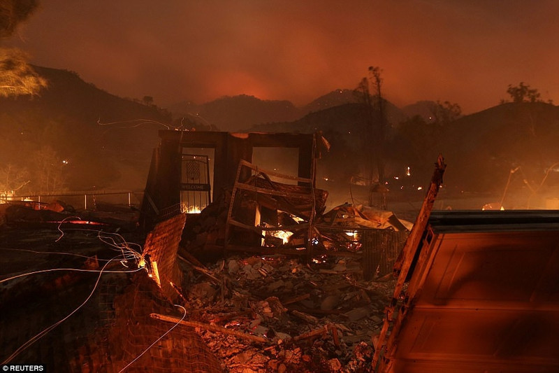 chay rung hoanh hanh california hang chuc nghin dan so tan