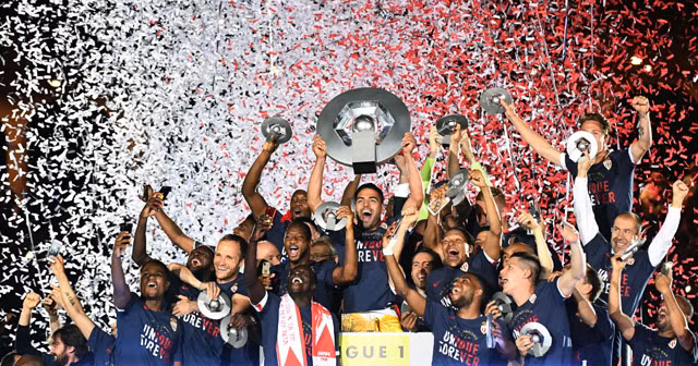 trong the gioi khong co ronaldo messi