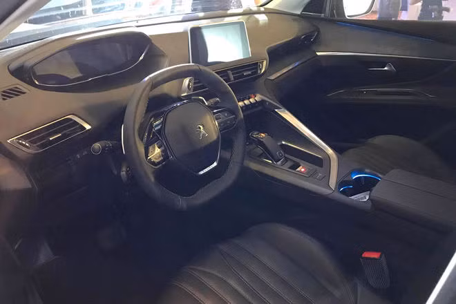 chot gia 1 349 ty dong peugeot 5008 khang dinh dang cap