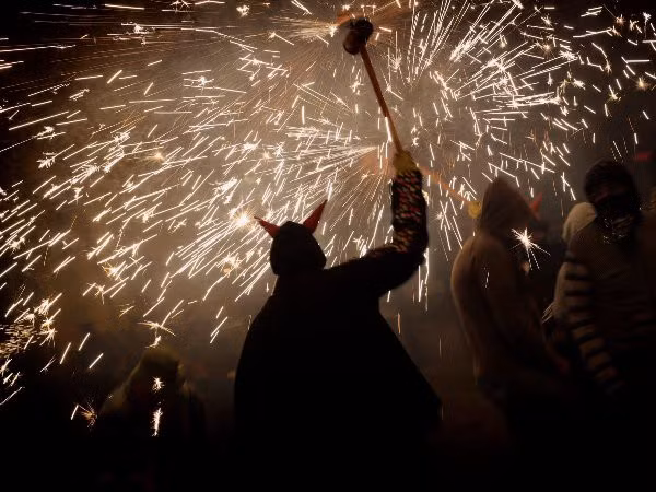 top 10 thanh pho long lay nhat the gioi de don chao nam moi 2018