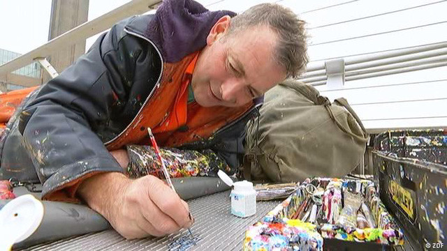 sang tac nghe thuat tren ba keo cao su