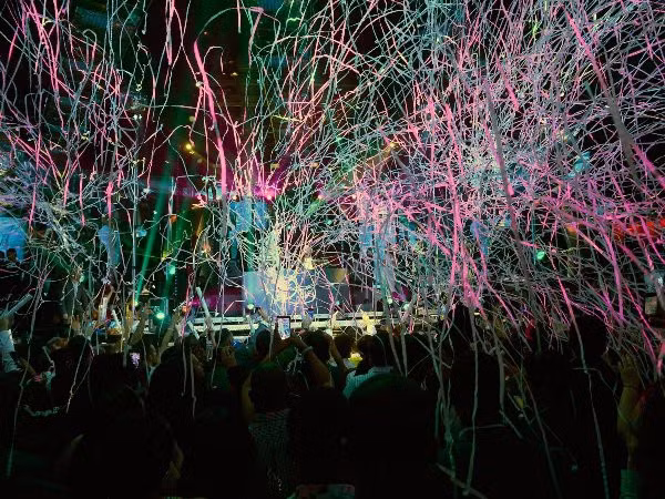 top 10 thanh pho long lay nhat the gioi de don chao nam moi 2018