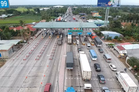 thu tuong quyet dinh tam dung tram thu phi bot cai lay