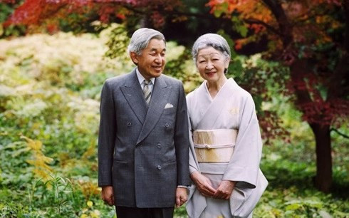 nhat hoang akihito se chinh thuc thoai vi vao nam 2019